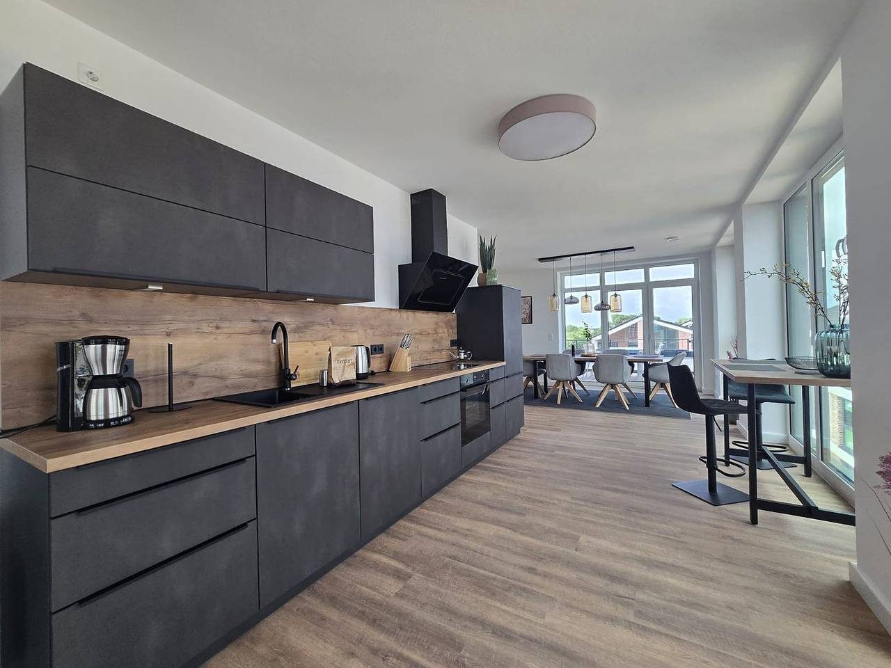 Herzlich Willkommen in der zauberhaften Ferienwohnung Strandoase!