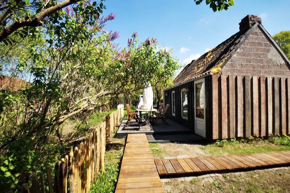 Ferienhaus Huus an`t Dörpsdiek in Krummhörn, Ostfriesland, Deichnähe — Bild 4