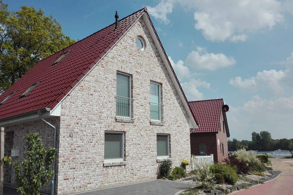 Großes Luxus-Ferienhaus am Badesee Tannenhausen mit Privatstrand — Bild 2