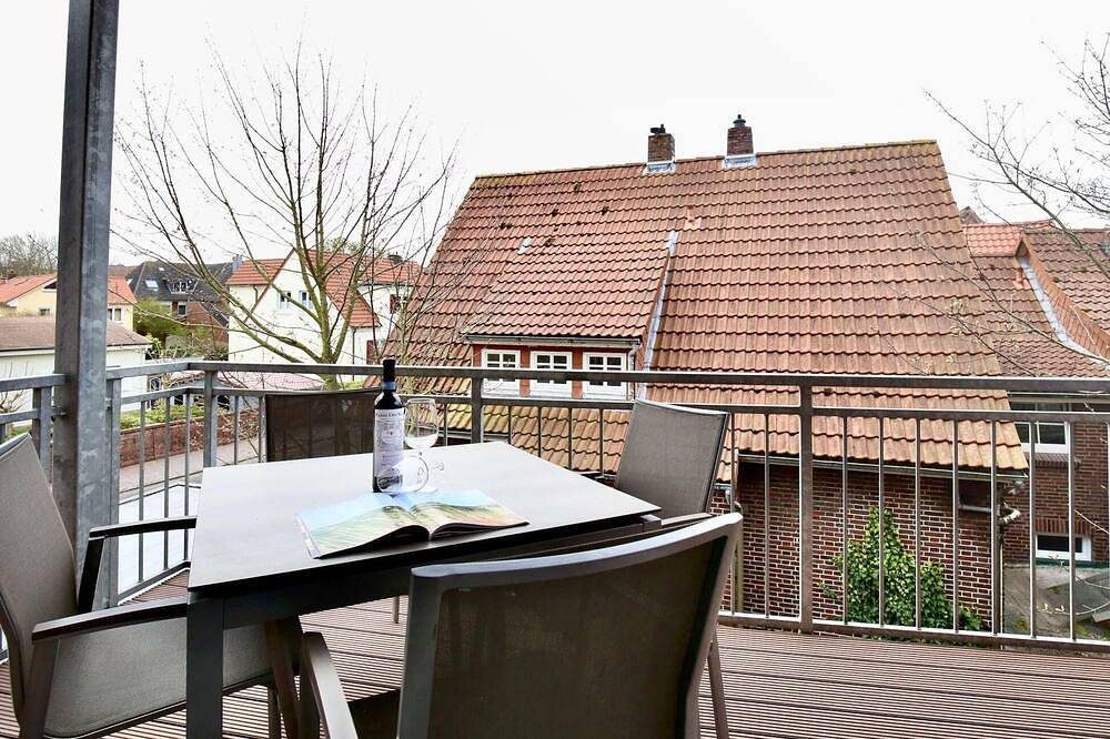 Komfortable Ferienwohnung mit traumhaft sonnigem Südbalkon! — Bild 2