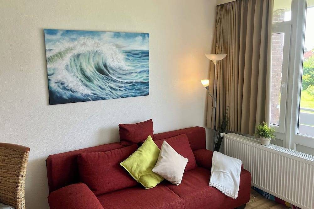Insel Borkum: kleine Ferienwohnung mit sonnigem Balkon