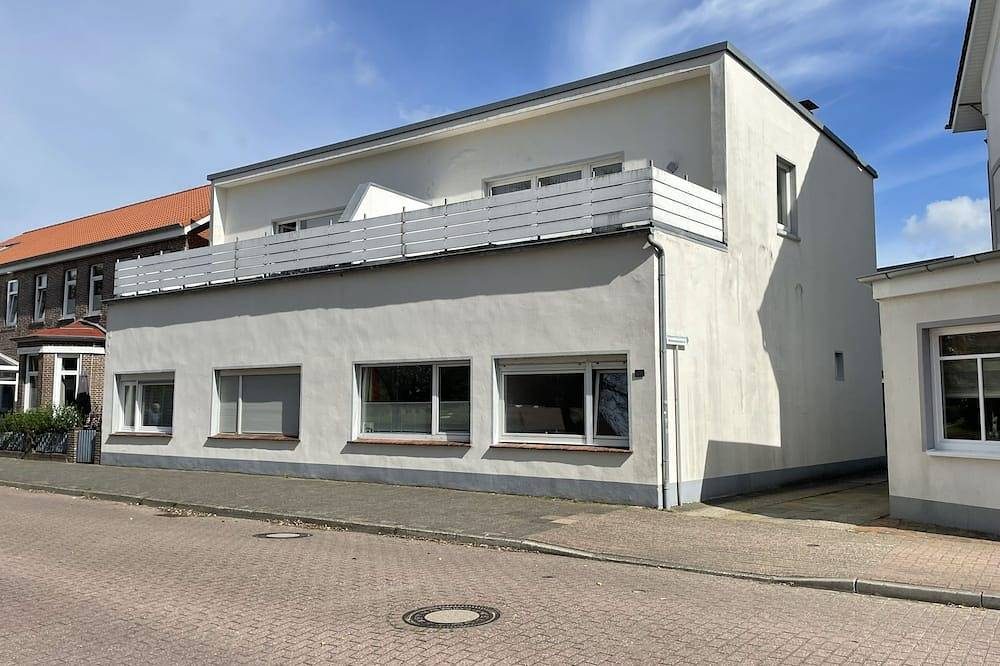 Maritimer Rückzugsort: Charmante Wohnung im Zentrum auf Borkum — Bild 2