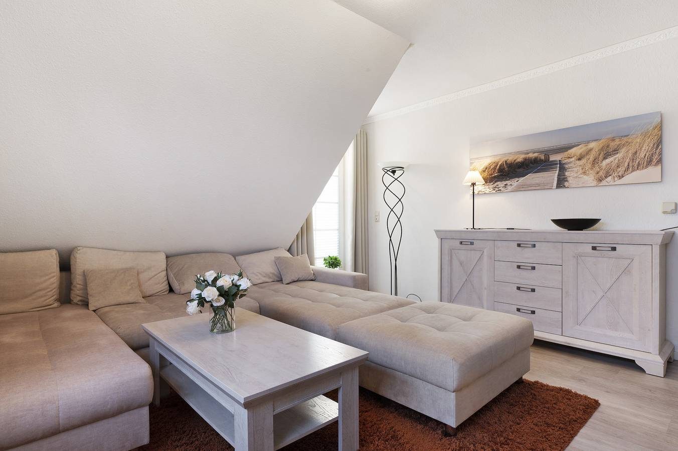 Ferienwohnung 'Aurich' mit Balkon und Wi-Fi — Bild 3