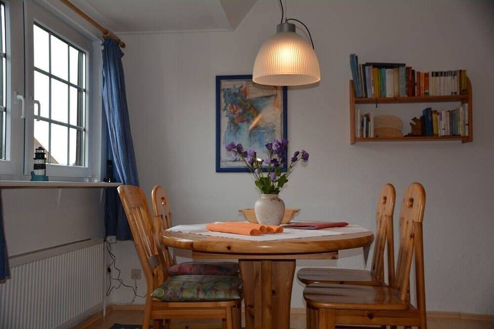 Großzügige 3-Raum-Ferienwohnung nahe des Hafens & Weststrand — Bild 2