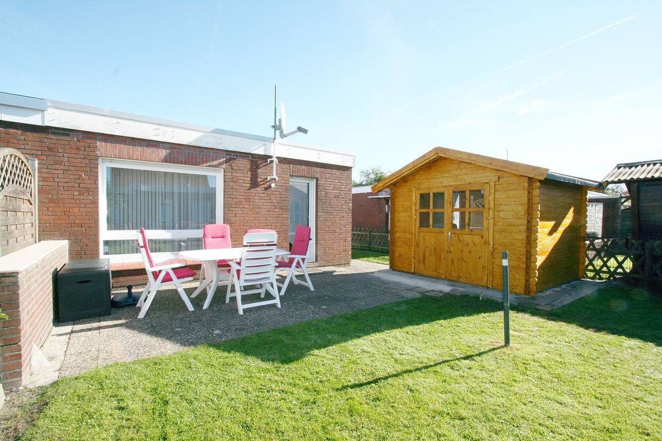 schöner Bungalow im Herzen vom Norddeich, Platz für bis zu 4 Pers. — Bild 2
