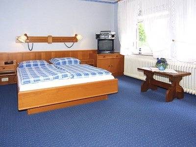 Heyken Fewo´s Burggaststätte - Ferienwohnung App. 16 - 35224 — Bild 4