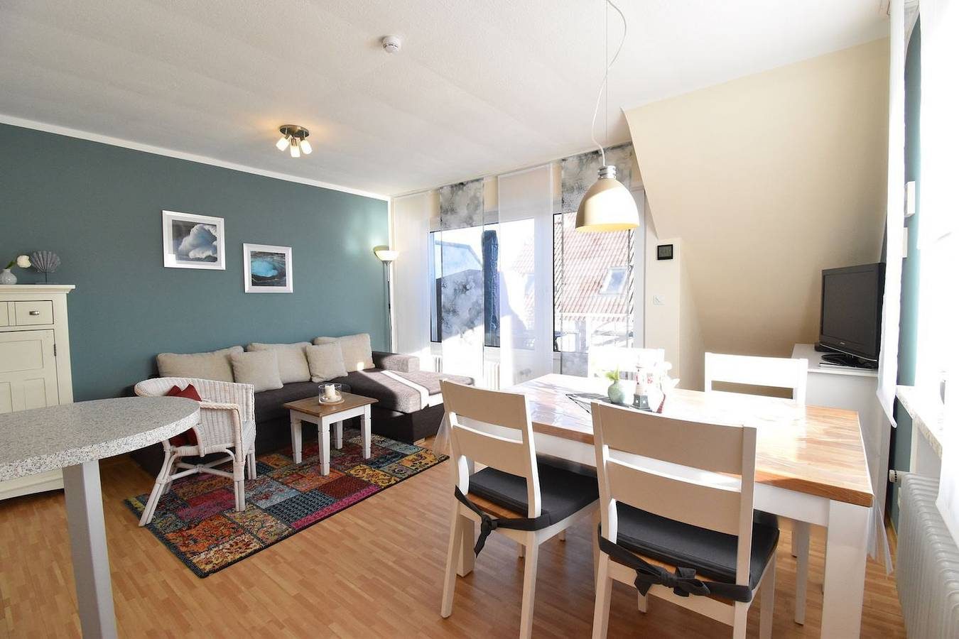 Sonneck - Gemütliche Ferienwohnung im Obergeschoss in ruhiger Lage. — Bild 4