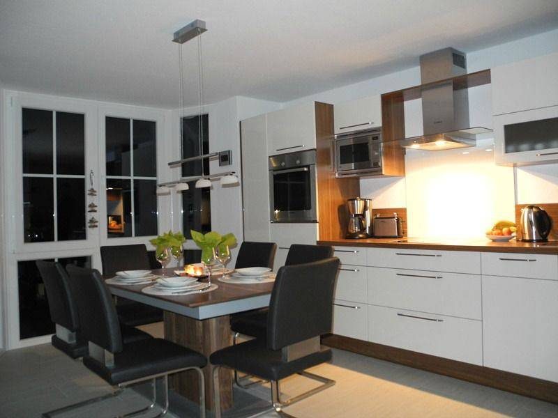 Ferienwohnung (80qm) mit Balkon, Kamin und Badewanne für 4 Personen am Wasser — Bild 5