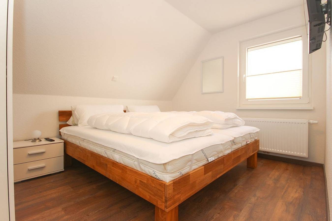 Kranich 2 - Frisch renovierte und kernsanierte Ferienwohnung — Bild 2