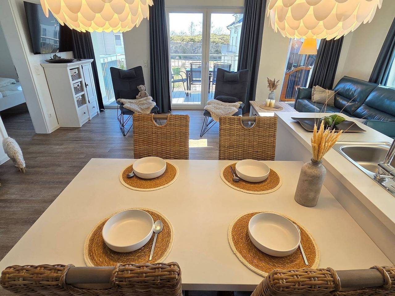 moderne, gepflegte Ferienwohnung, Sauna, großer Balkon, Strandnah — Bild 2