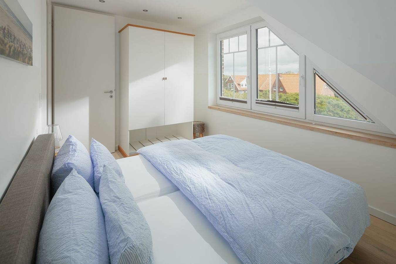 Moderne Ferienwohnung für 4 Personen, Neubau in Strandnähe — Bild 4