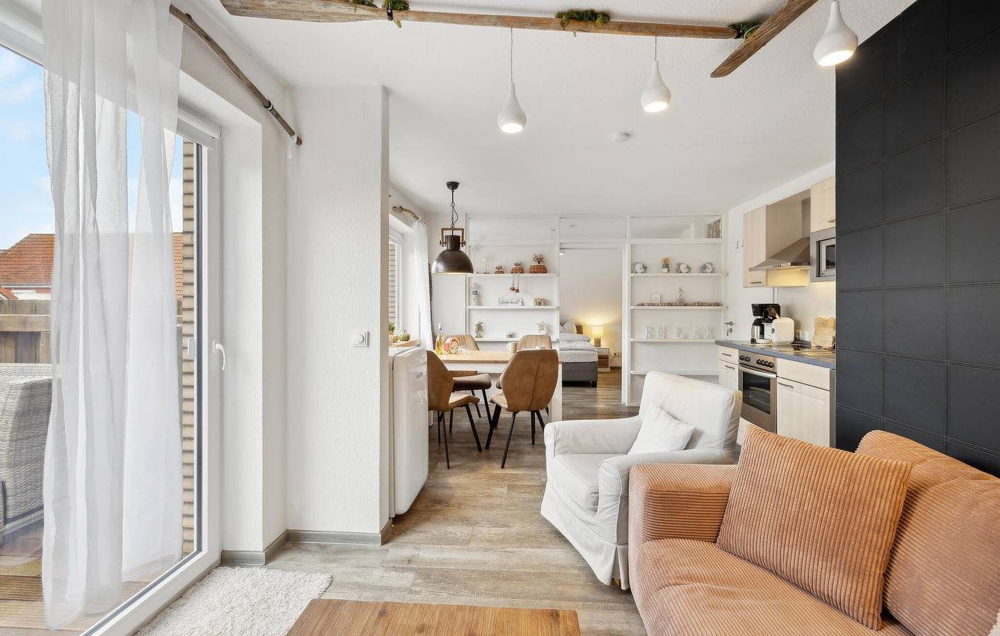 Gemütliches Küstenappartement mit Terrasse und Parkplatz — Bild 5