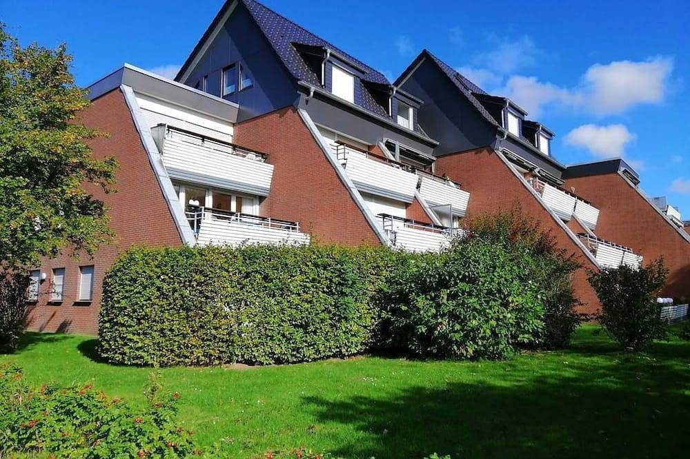 \"Bremek: 45qm Wohlfühl-Oase für 2 – Genießen Sie den Sübalkon!\" — Bild 3