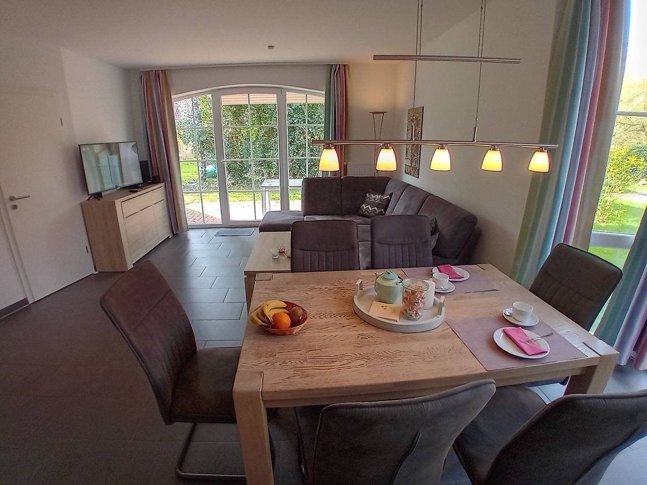 Hundefreundliche Ferienwohnung (70qm) für 4 Personen mit Garten und Gäste-Wc — Bild 5