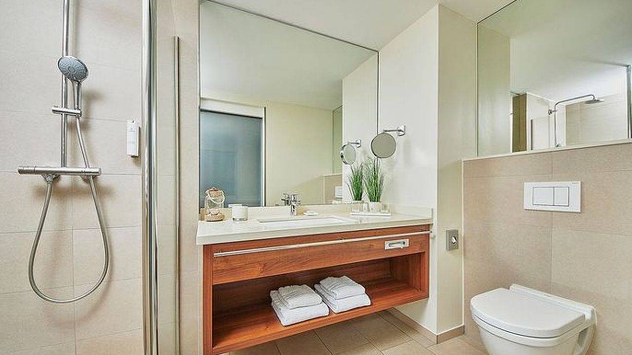 Doppelzimmer für 2 Personen (27 m²) in Leer — Bild 4