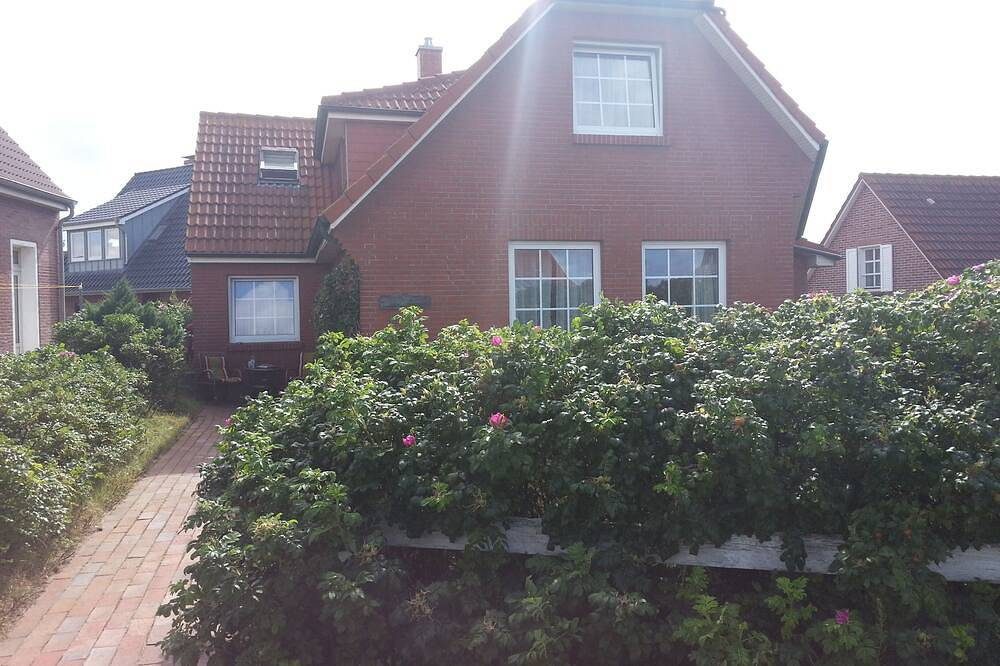 Insel Baltrum: Großes Ferienhaus für bis zu 9 Personen