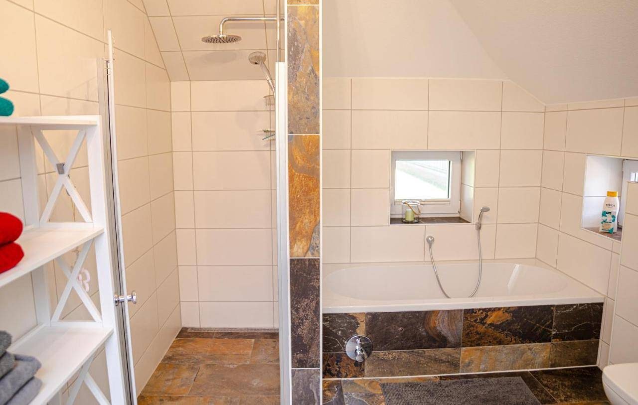 Reetdach Ostfriesenhaus — Bild 2