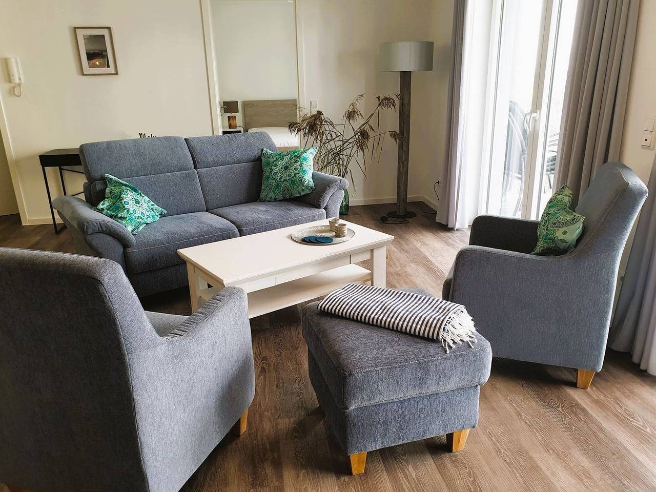 Moderne, hochwertige Ferienwohnung, Sauna, großer Balkon, Meerblick, strandnah — Bild 5