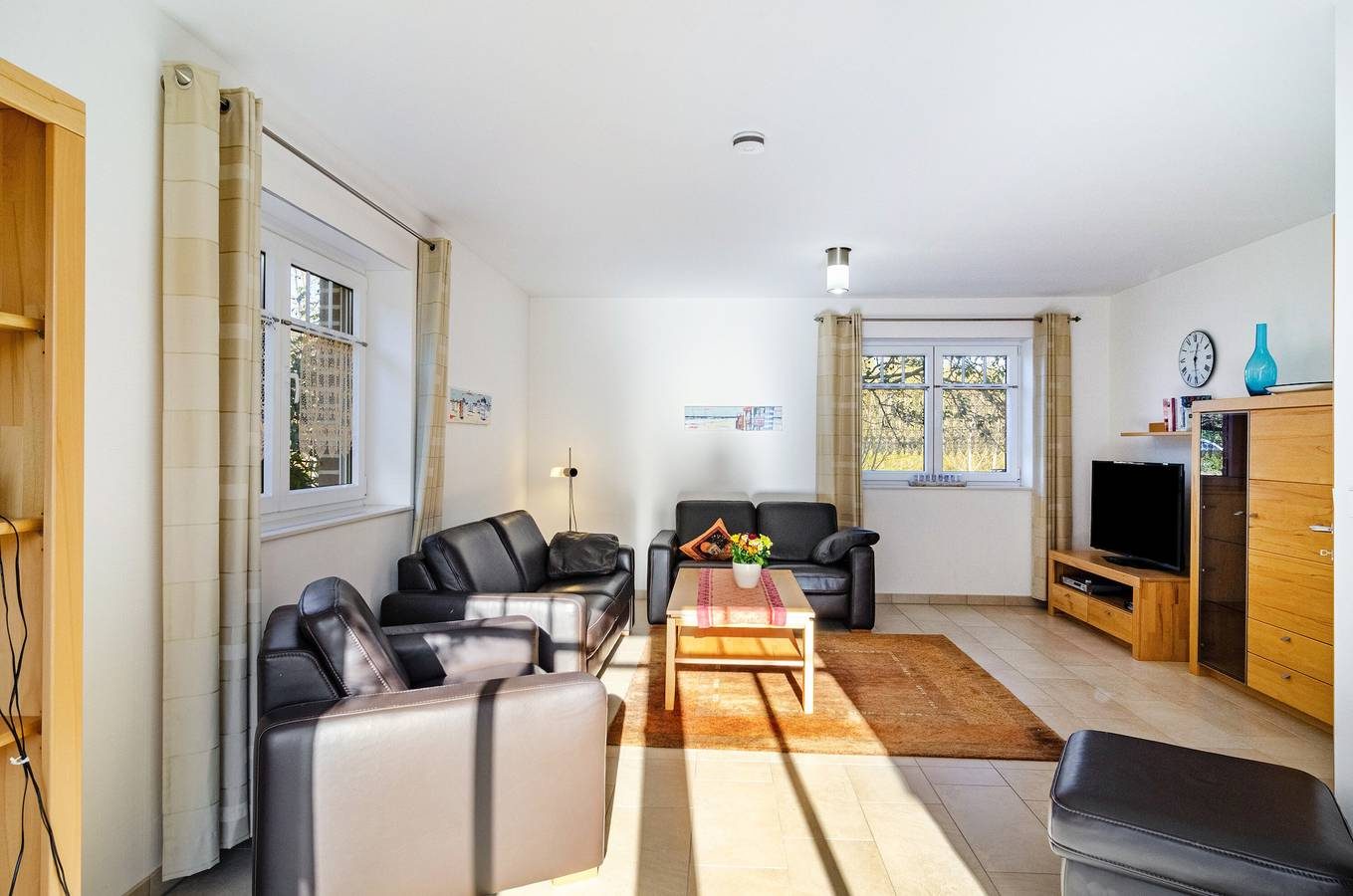 Ferienhaus 'Ferienhaus Inselliebe' mit privater Terrasse, privatem Garten und Wlan — Bild 4