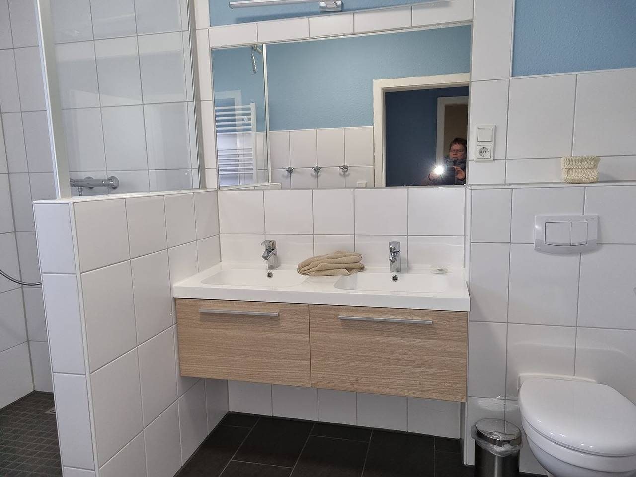 Kira,  Nichtraucherwohnung, 110 qm, Eg mit kleinem Garten für 6 Personen — Bild 3