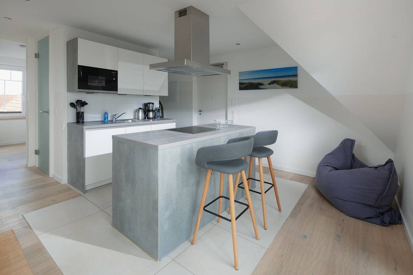 Moderne Ferienwohnung für 4 Personen, Neubau in Strandnähe — Bild 3