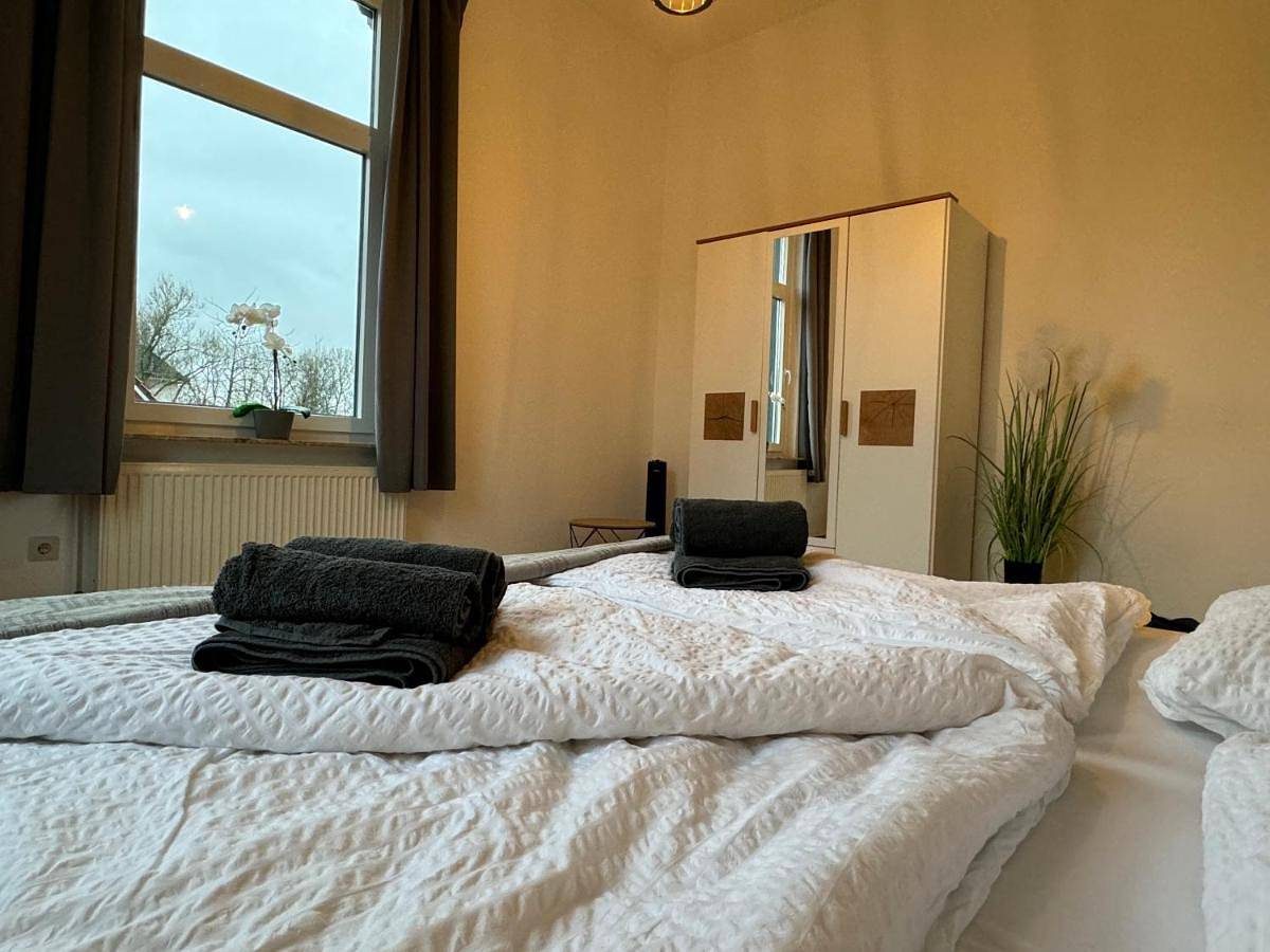 Charmante Altbauwohnung an der Kesselschleuse 2 — Bild 3