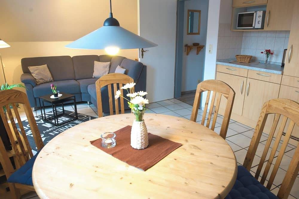 Apartment ruhige Oberwohnung mit Balkon\/ 2 – Norden