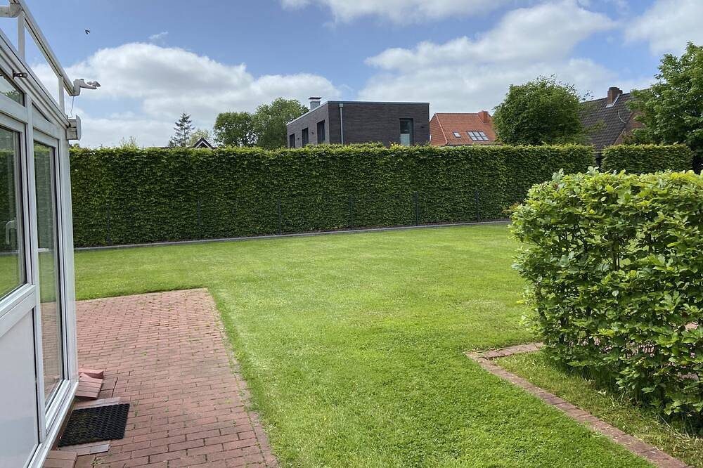 Haus Wilhelmine Og im Herzen Ostfrieslands. Zentral und ruhig gelegene Wohnung — Bild 3