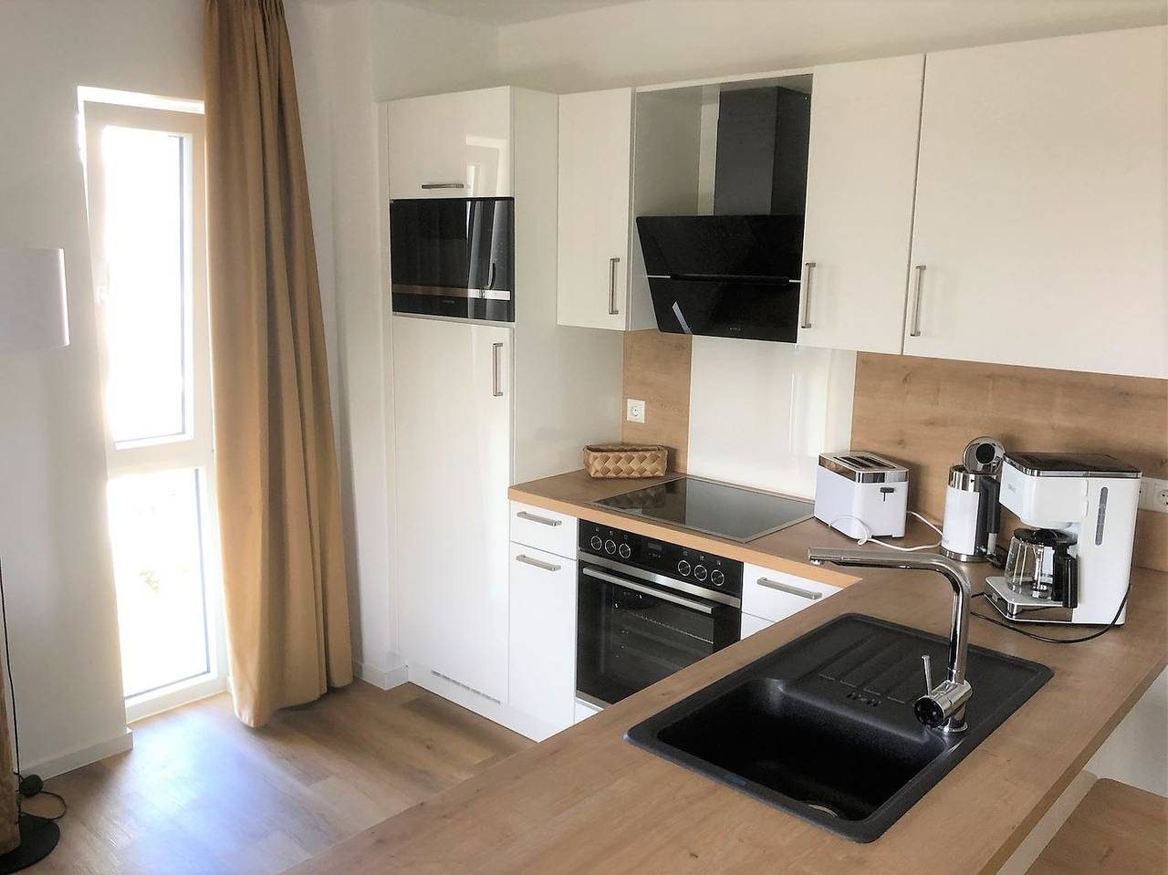 Moderne, hochwertige Ferienwohnung, Sauna, großer Balkon, strandnah — Bild 3