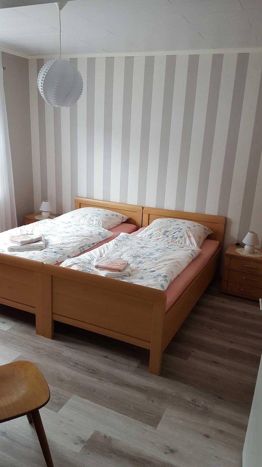 Ferienwohnung für 6 Personen mit Garten — Bild 4