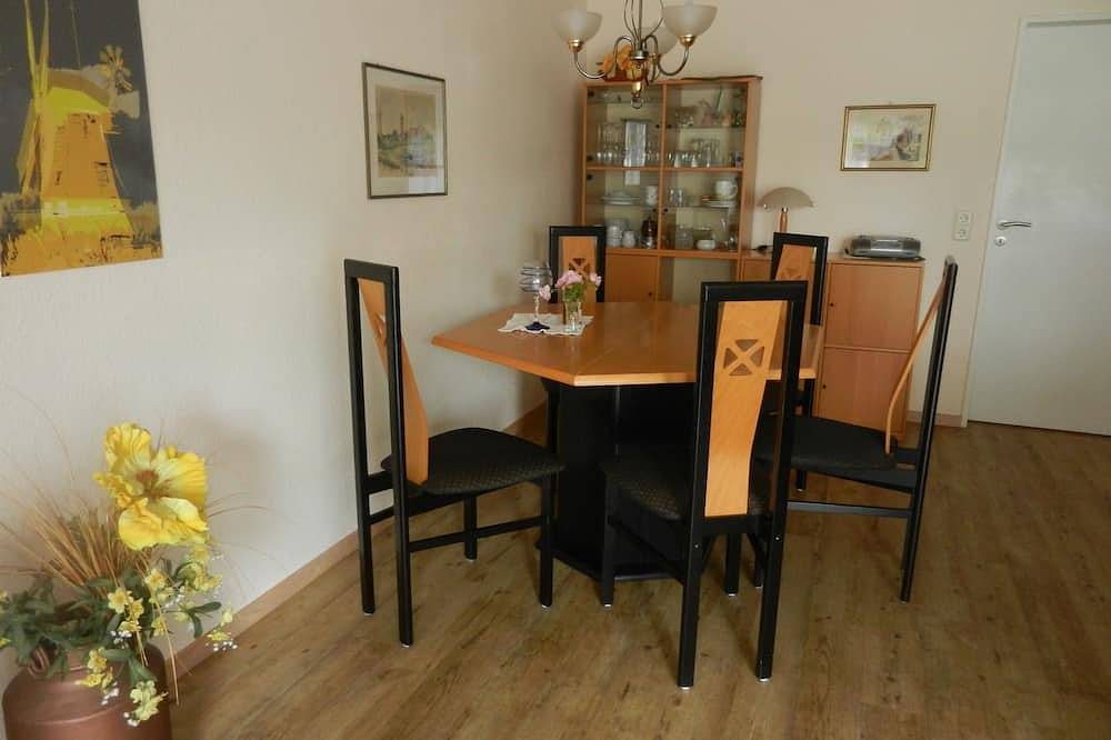 Schönes Ferienhaus Sonnenwinkel für 4 Personen + Hund in Deichnähe — Bild 5