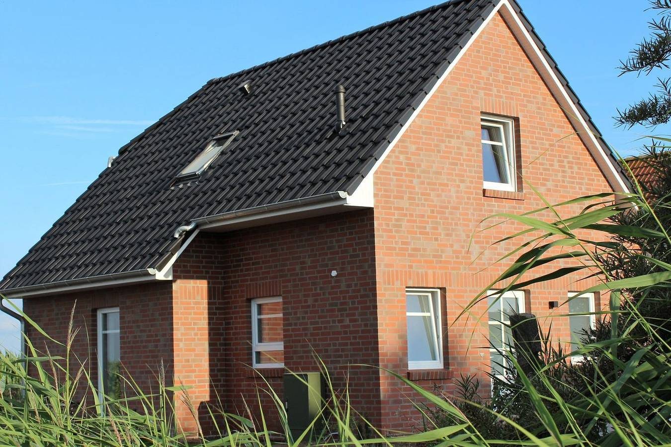 85qm Ferienhaus für 4 Personen mit Infrarotkabine, Terrasse und Garten am Deich