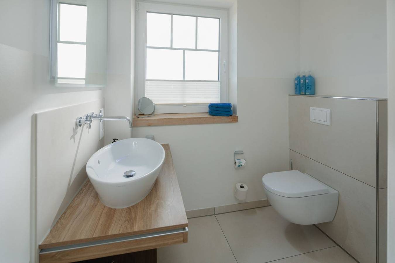 Moderne Ferienwohnung für 4 Personen, Neubau in Strandnähe — Bild 5