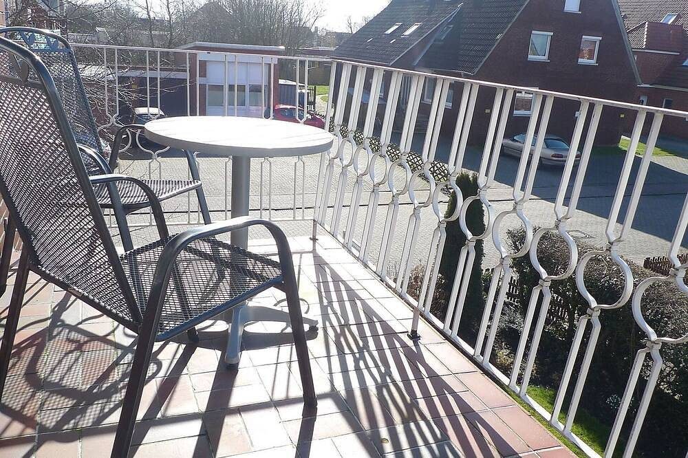 Herrliche Wohnung für 6 Personen mit  W-Lan, Tv, Balkon und Parkplatz — Bild 4