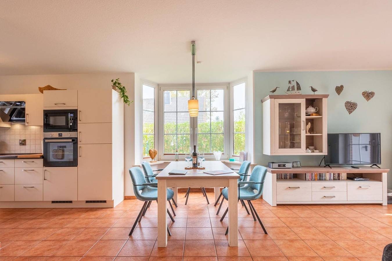 Erholsame Auszeit in Norden: Traumferienwohnung mit Garten und Sauna — Bild 2