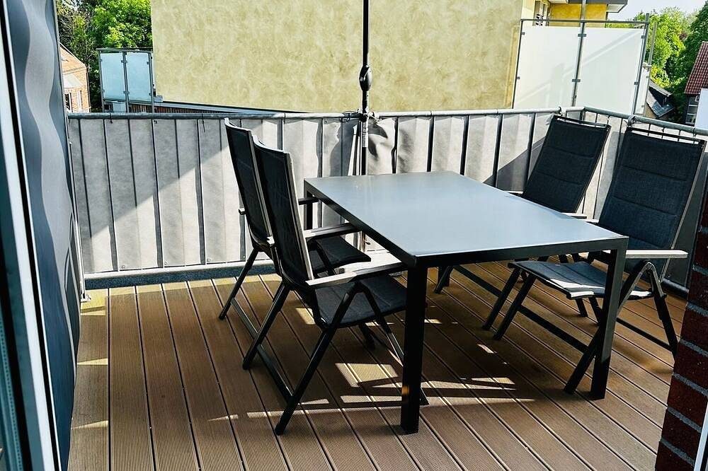 90qm Apartment für 2-4 Personen mit Dachterrasse im Zentrum von Lingen (Ems) — Bild 2