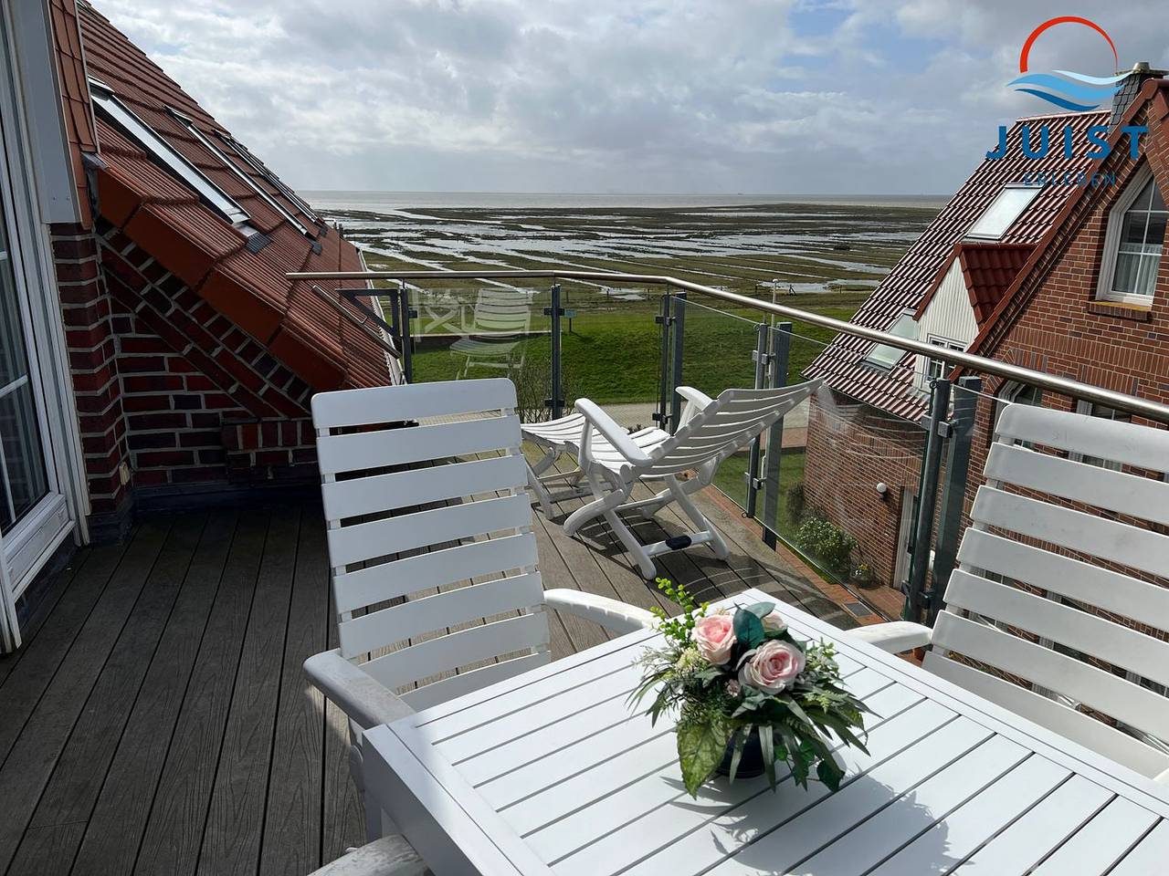Familienfreundliche Ferienwohnung mit Balkon, direkt am Wattenmeer gelegen — Bild 2