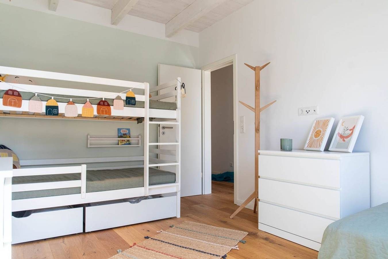 Exklusive neue Ferienwohnung an der Nordsee: Entspannung und Komfort in Rysum — Bild 5