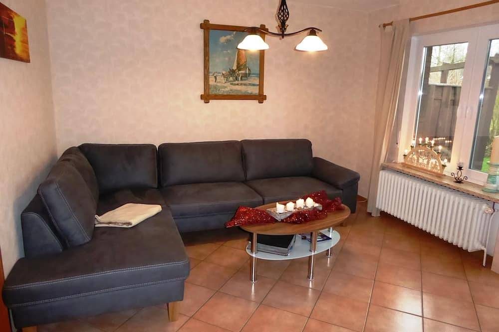 familienfreundliche  Ferienwohnung mit großem Garten