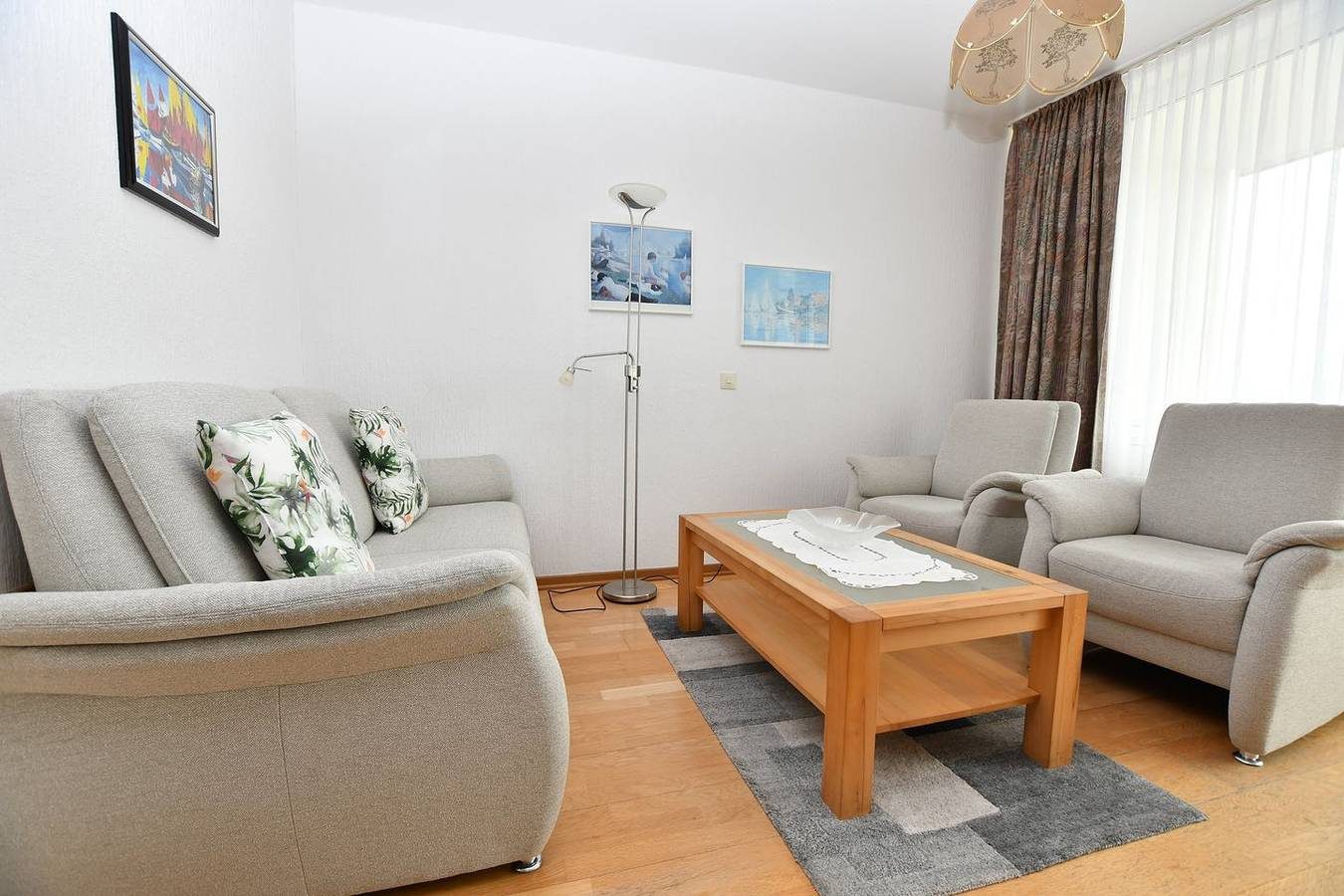 Helle und freundliche Ferienwohnung mit Blick auf das Meer und das Gezeitenland