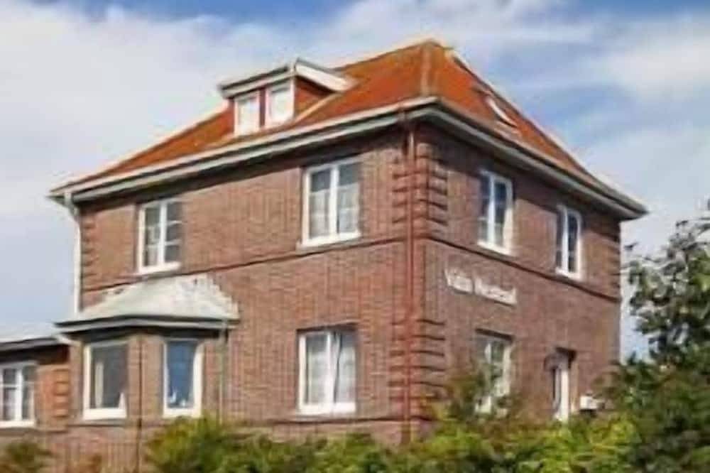 Helle Ferienwohnung auf Langeoog mit Gartennutzung für bis zu vier Personen — Bild 2