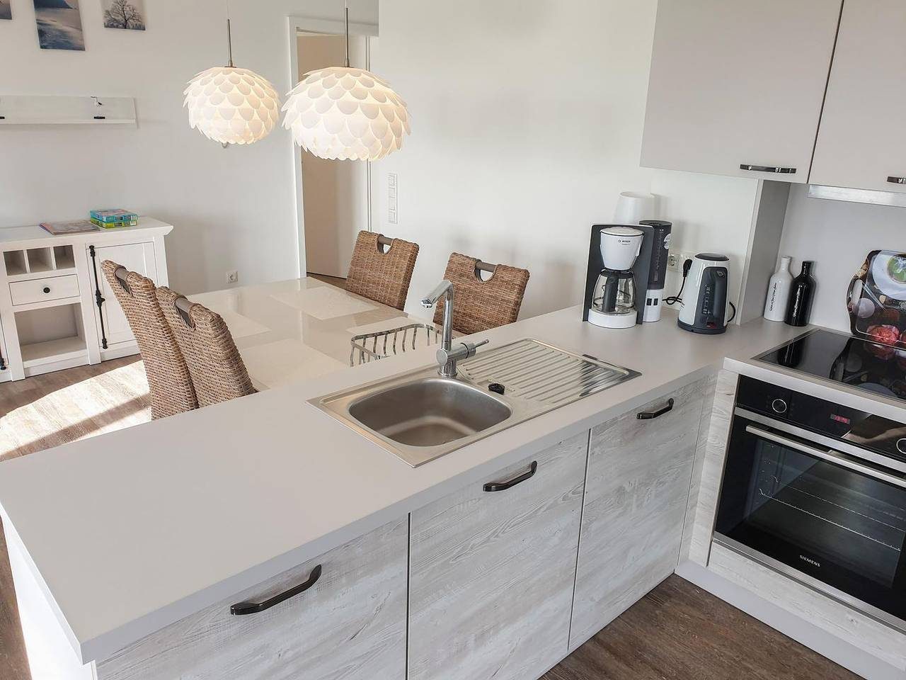 Moderne Ferienwohnung, Sauna, sonniger, großer Balkon, Haustiere, Strandnah — Bild 4