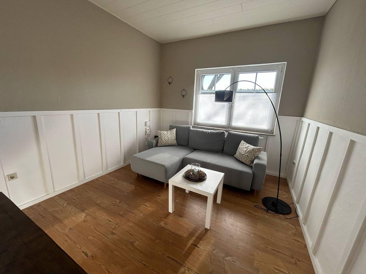 Ferienhaus 'Weißer Friese' mit privater Terrasse, Gemeinschaftsgarten und Wi-Fi