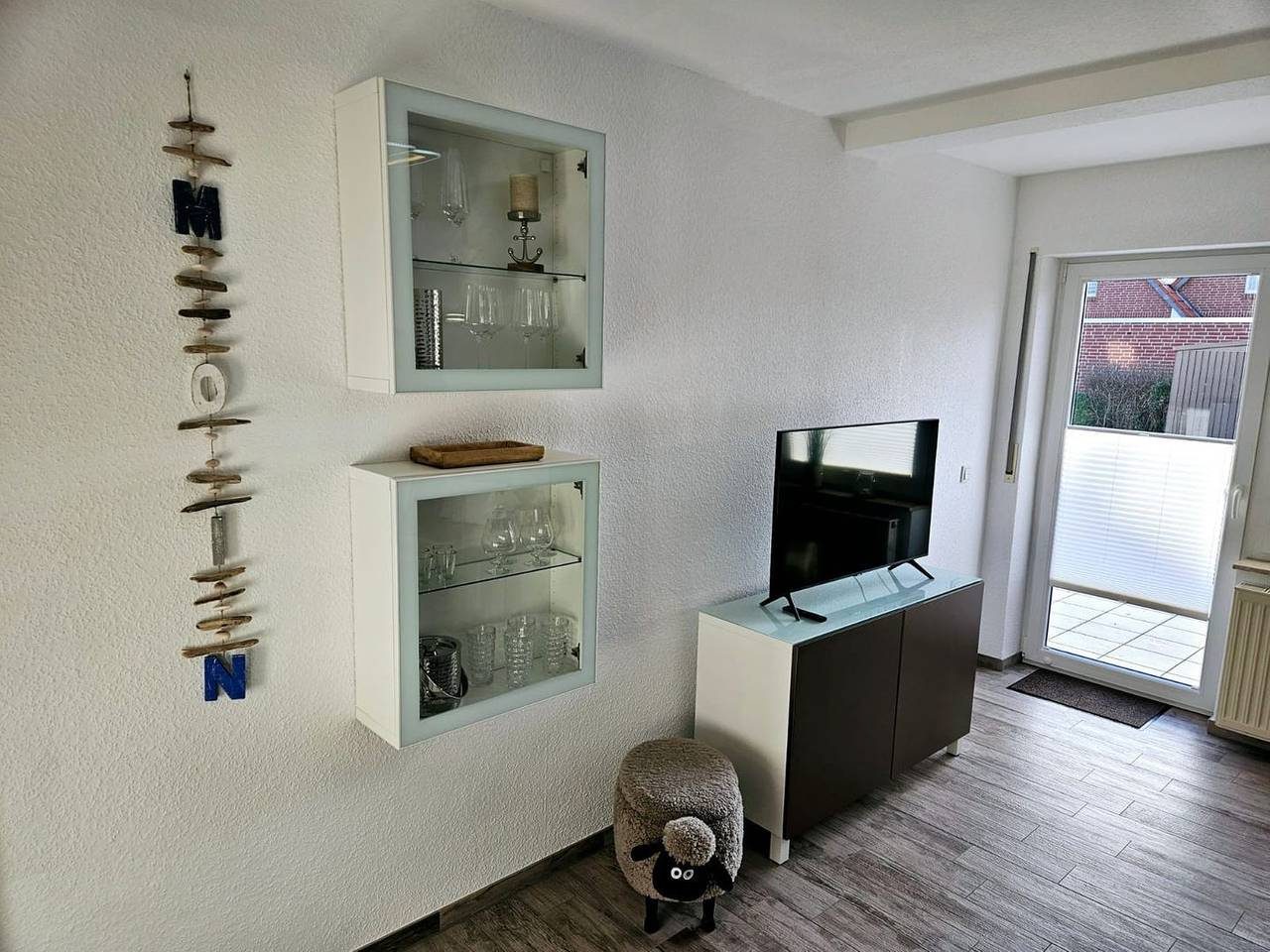 Wir heißen Sie in der neuen Ferienwohnung de Klipp in Norddeich Willkommen — Bild 2