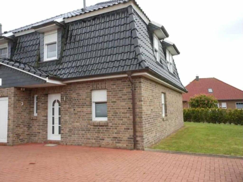 Ferienhaus in Hage mit Schwimmbecken — Bild 3