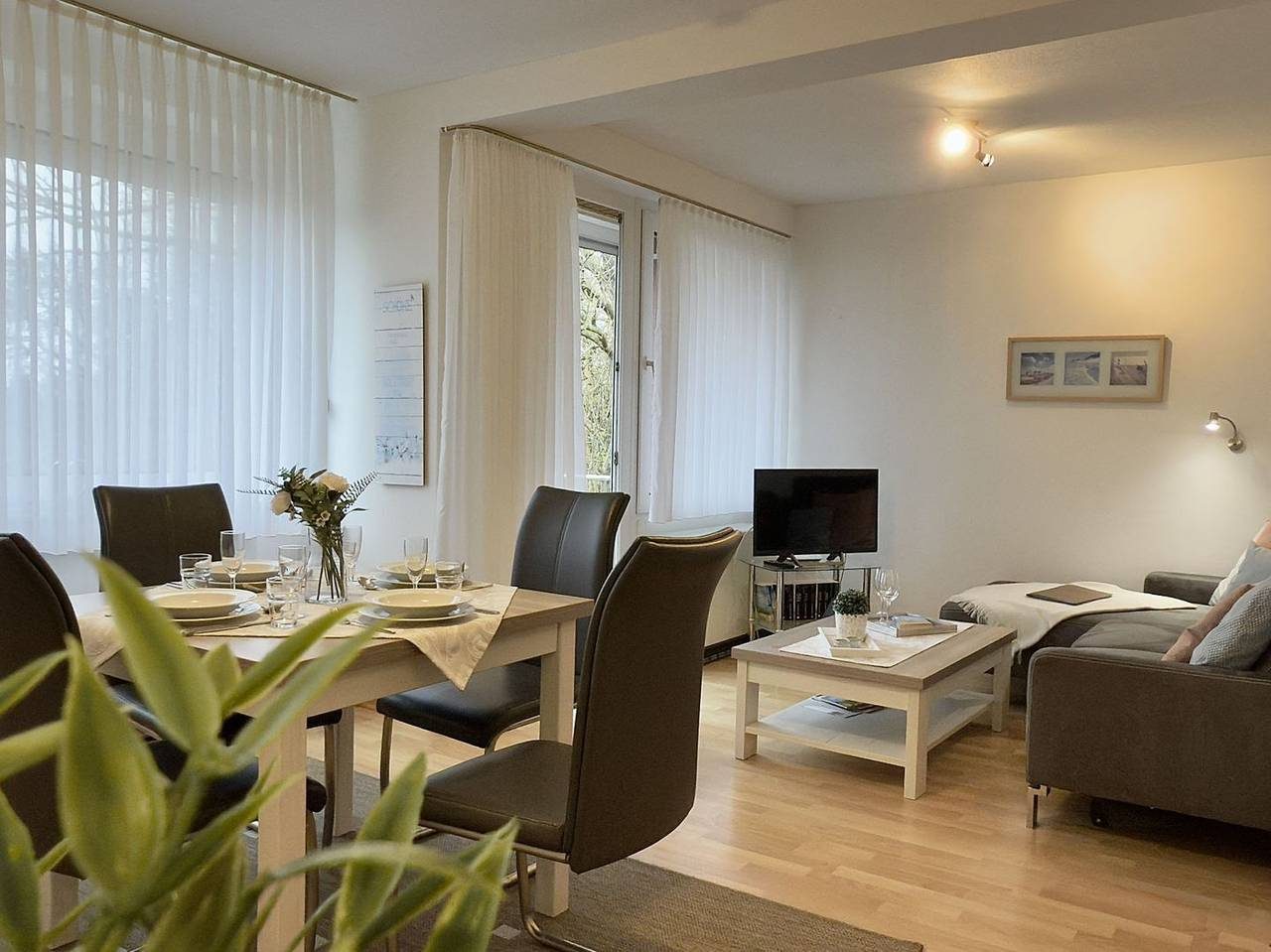 moderne 2Zkb, 40qm, Balkon