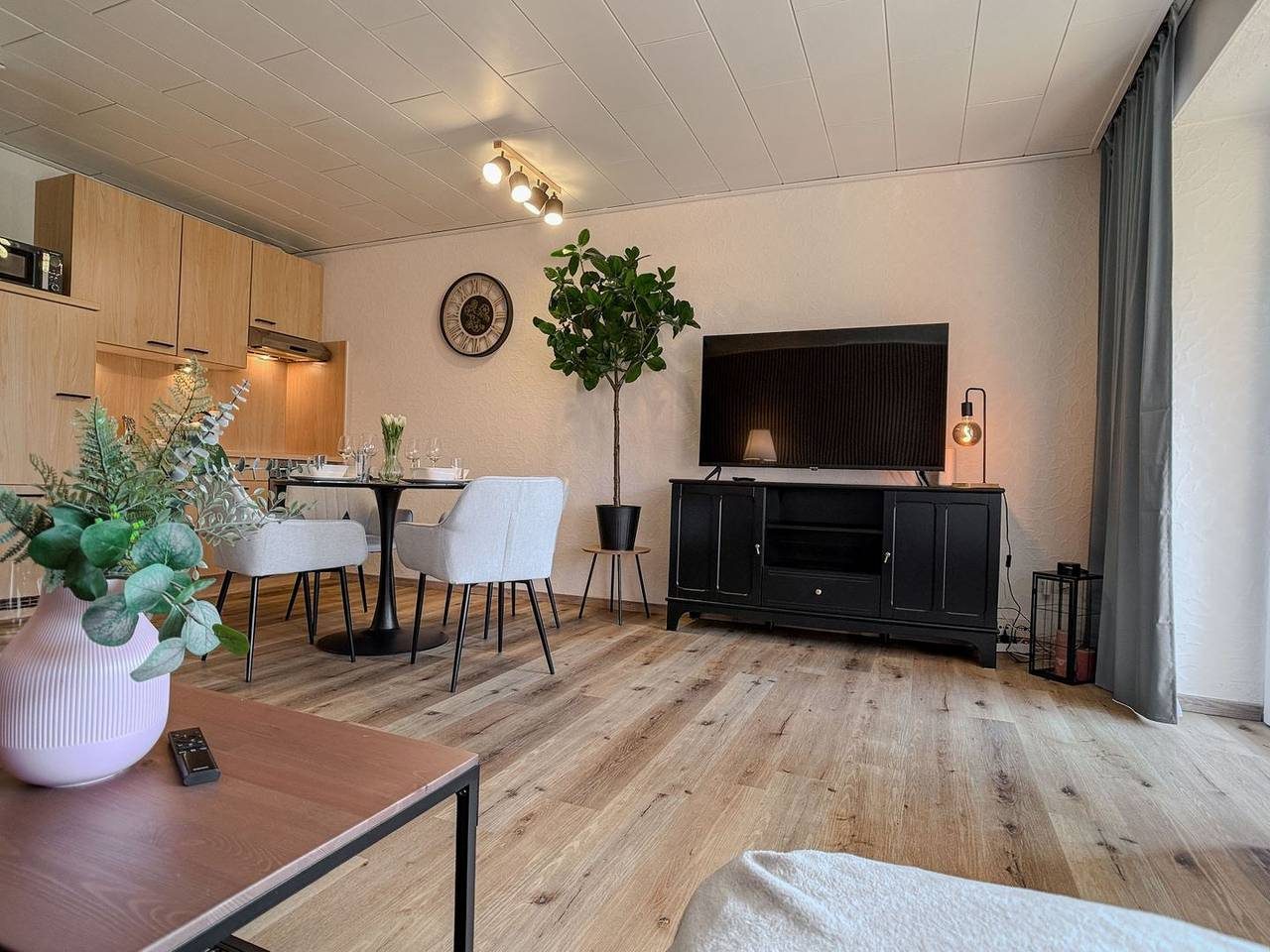 "Ferienwohnung Nordstern in Schillig: 48qm für 4 Personen & Hund — Bild 3