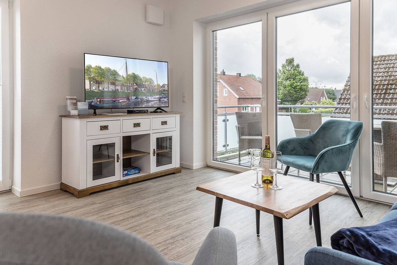 Ferienwohnung im 1. Obergeschoss mit Balkon (Neubau von 2022) in Top-Lage — Bild 4