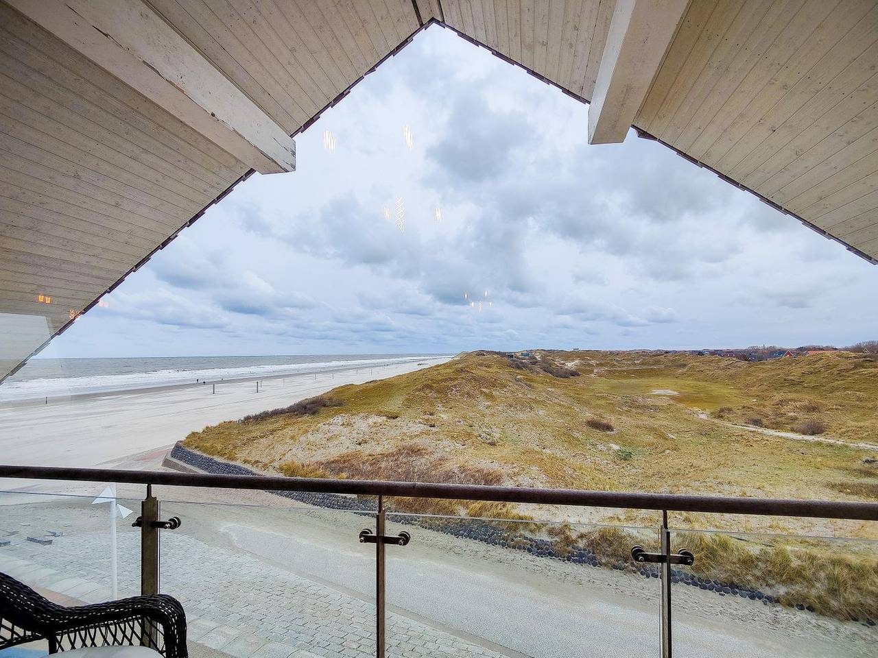 Urlaub an der Küste: Meerblick und Entspannung im Herzen Norderneys! — Bild 5