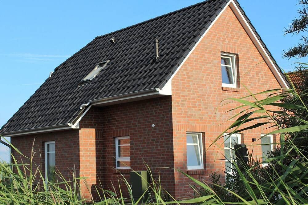 85qm Ferienhaus für 4 Personen mit Infrarotkabine, Terrasse und Garten am Deich